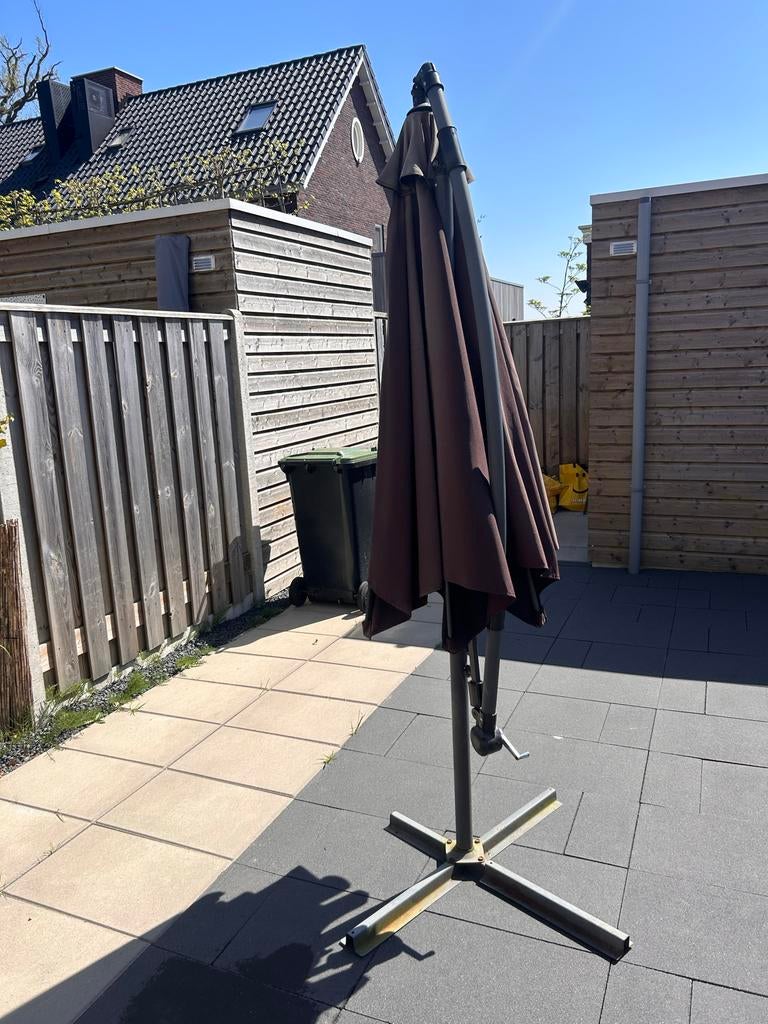 Parasol 2x3 of 3x2 meter voor in de achtertuin, Tuin en Terras, Zweefparasol, Verstelbaar, Gebruikt, 2 tot 3 meter