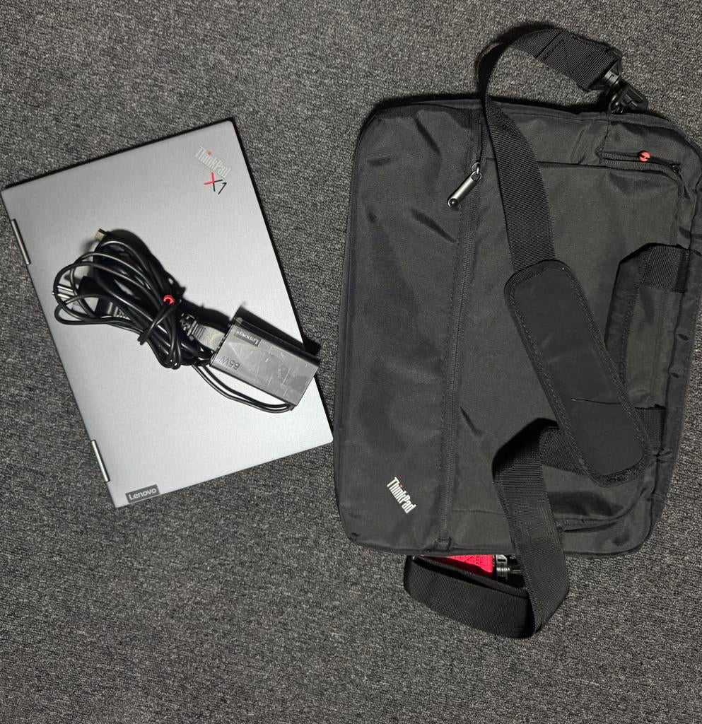 Nieuwe X1 Yoga Gen 8 | i7 | 32GB RAM | 1TB | Garantie 2026, Computers en Software, Windows Laptops, Nieuw, Ophalen of Verzenden