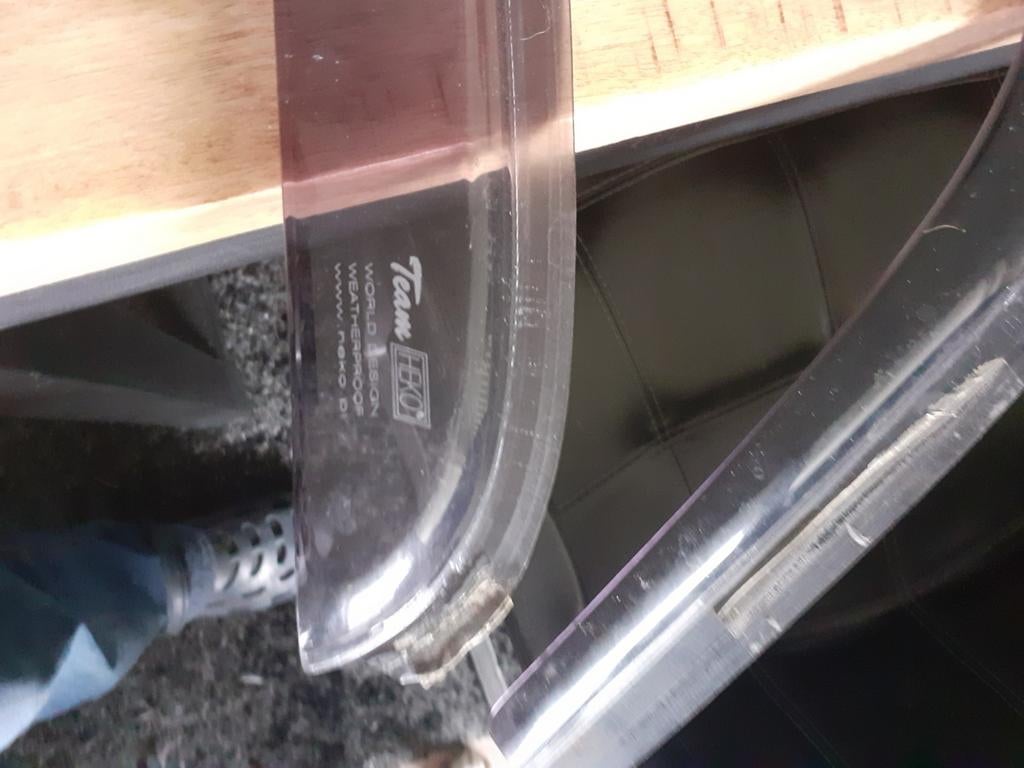 zijwindgeleiders Peugeot 107 en nieuwe ruitenwisser, Ophalen, Nieuw, Citroën