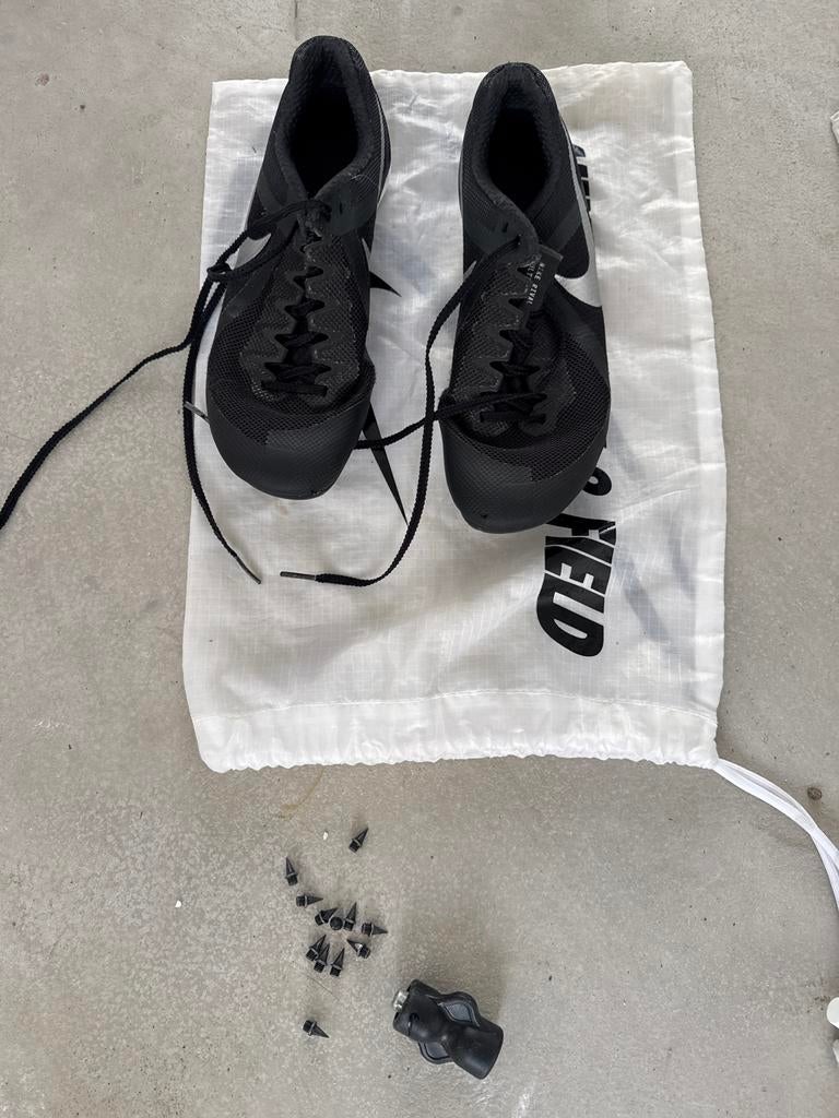 Zwarte Nike allround spikes maat US 6,5, Sport en Fitness, Loopsport en Atletiek, Gebruikt, Nike, Ophalen of Verzenden, Spikes