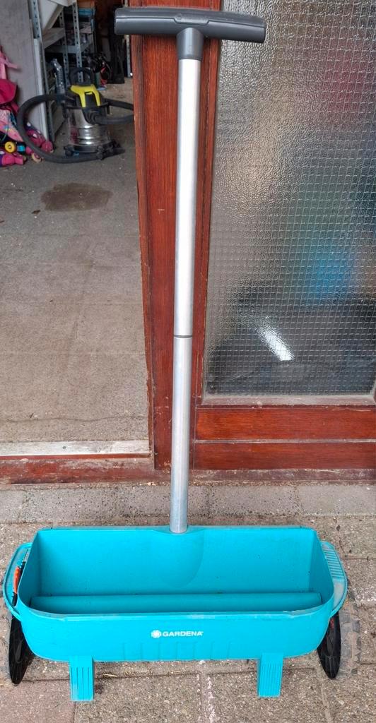 Gardena Strooiwagen, Tuin en Terras, Overige Tuin en Terras, Gebruikt, Ophalen