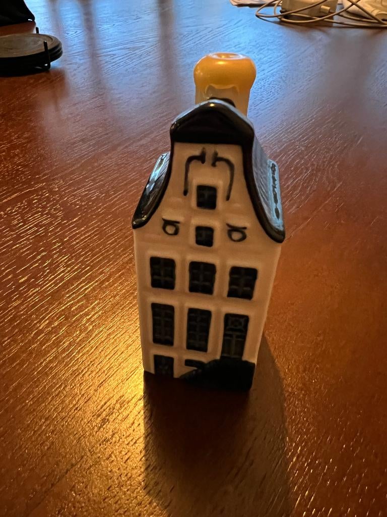 KLM-huisje nummer 9 (gevuld), Verzamelen, KLM Huisjes, Ophalen of Verzenden, Nieuw, 1 t/m 20, Gevuld