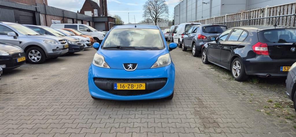 Peugeot 107 1.0 12V 3DR 2008 Blauw, Auto's, Voorwielaandrijving, 68 pk, Origineel Nederlands, Bedrijf