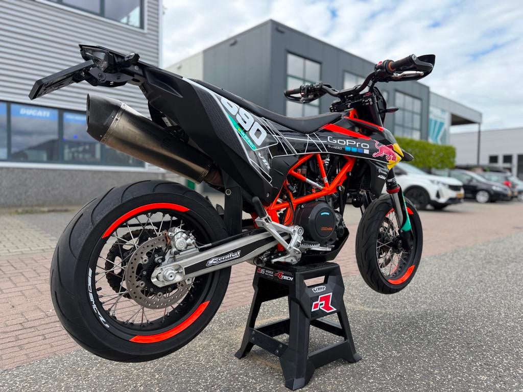 KTM 690 SMC R A2 2020 Supermoto Supermotard TOPSTAAT!, Motoren, Motoren | KTM, 693 cc, Ktm, Bedrijf, Quickshifter