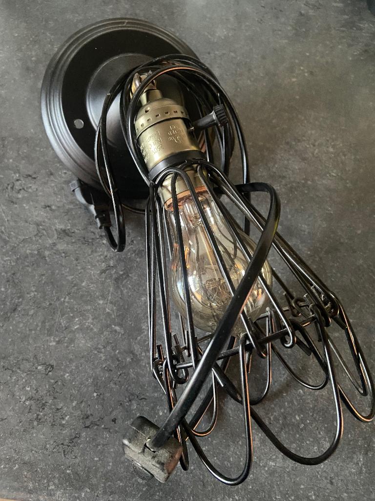 Wandlamp, Huis en Inrichting, Lampen | Wandlampen, Ophalen, Zo goed als nieuw, Metaal, Modern