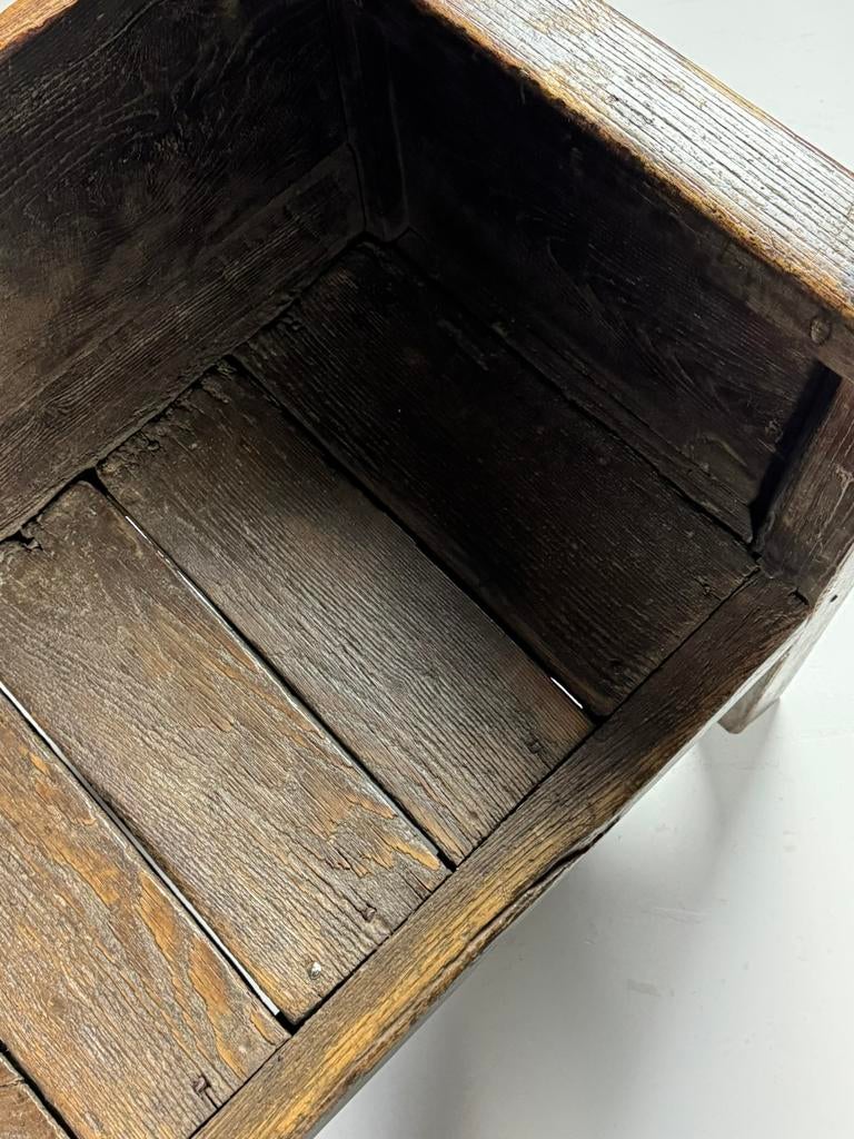 Spaanse bank 18e eeuw, Ophalen