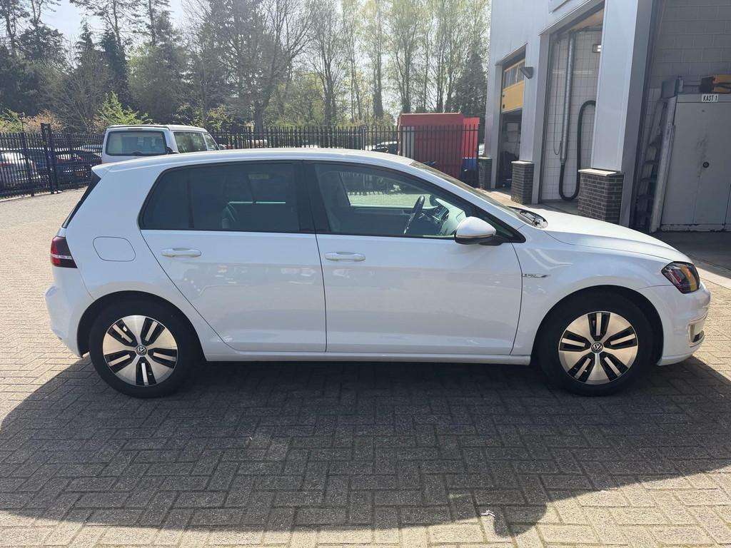 Volkswagen e-Golf 116 PK | Automaat | Cruise Control | Stoel, 12 maanden, Stof, Gebruikt, Zwart