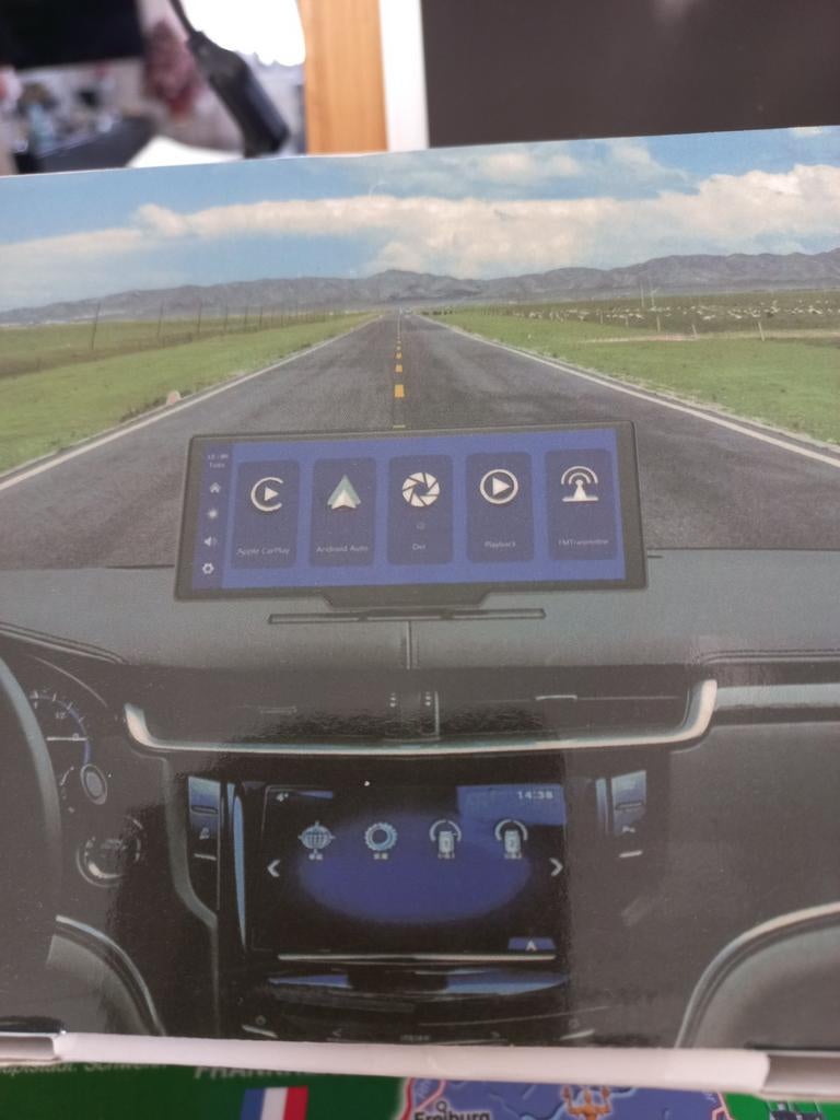 Multimedia met navigatie, Ophalen of Verzenden, Zo goed als nieuw