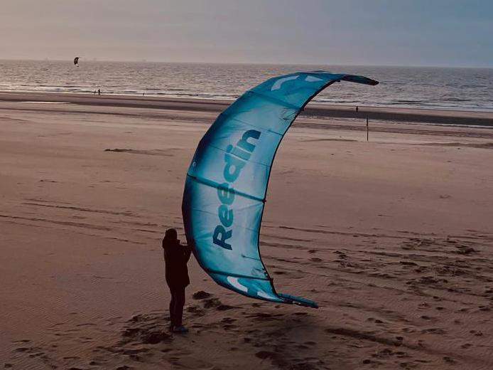 Nieuwe Reedin Kite & Wing - Demo/nieuw, Watersport en Boten, Kitesurfen, Nieuw, Kite, 9 m², Twintip, Ophalen of Verzenden