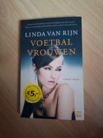 Linda van Rijn Voetbalvrouwen, Boeken, Thrillers, Ophalen of Verzenden, Zo goed als nieuw