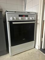 Siemens gasfornuis met oven, Witgoed en Apparatuur, Fornuizen, Ophalen, Gebruikt, 4 kookzones, Gas