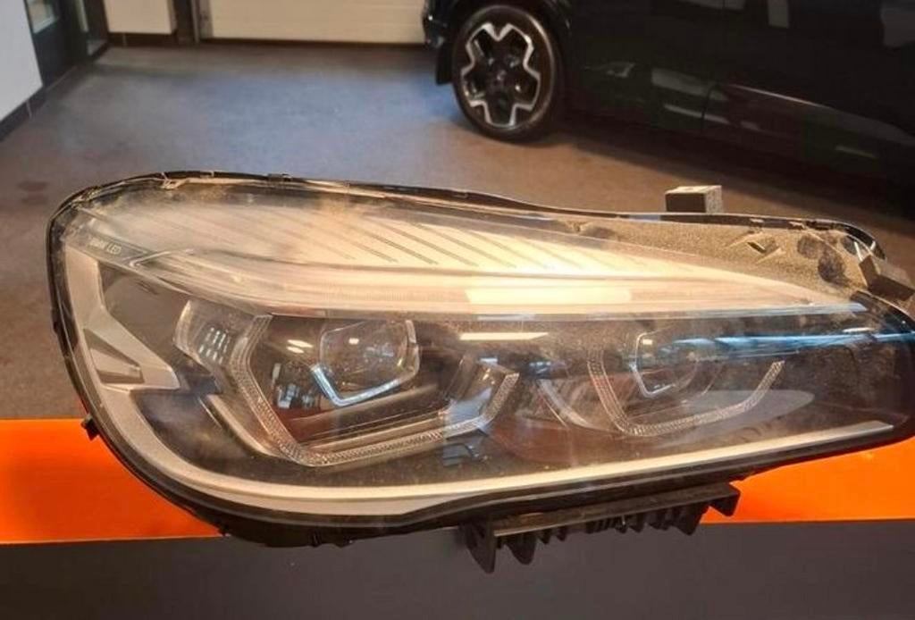 Koplamp RECHTS BMW 2 Tourer (F45) 218D.
In goede en nette st, Auto-onderdelen, Ophalen of Verzenden, BMW