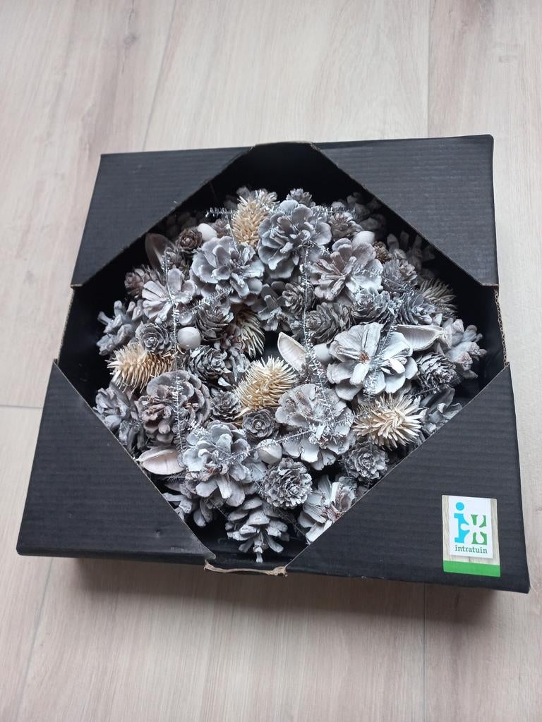 Kerstkrans Intratuin 26cm, Diversen, Ophalen of Verzenden, Zo goed als nieuw