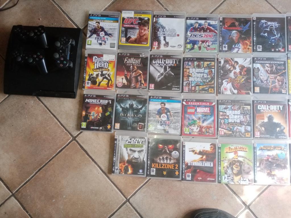 Ps3 met 39 games en kabels, Ophalen of Verzenden