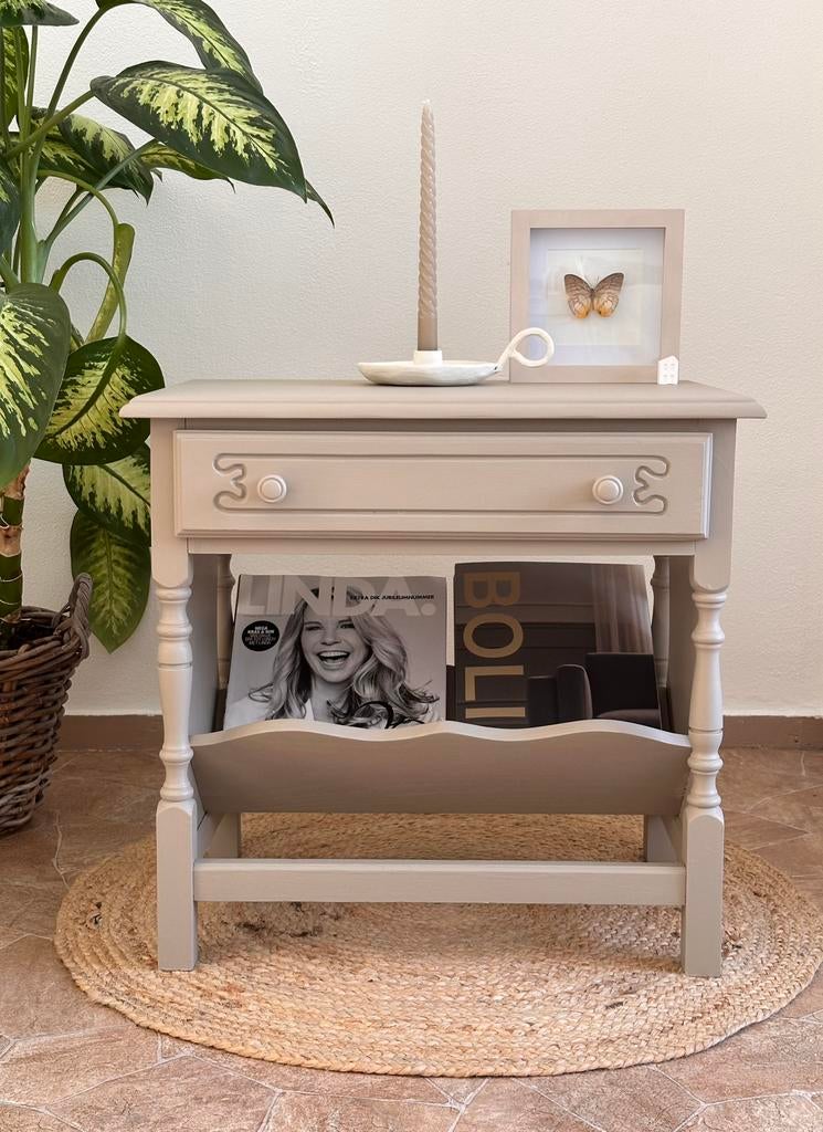 Brocante tafeltje Tafeltje met krantenbak Vintage tafeltje, Ophalen, Rechthoekig, Minder dan 55 cm