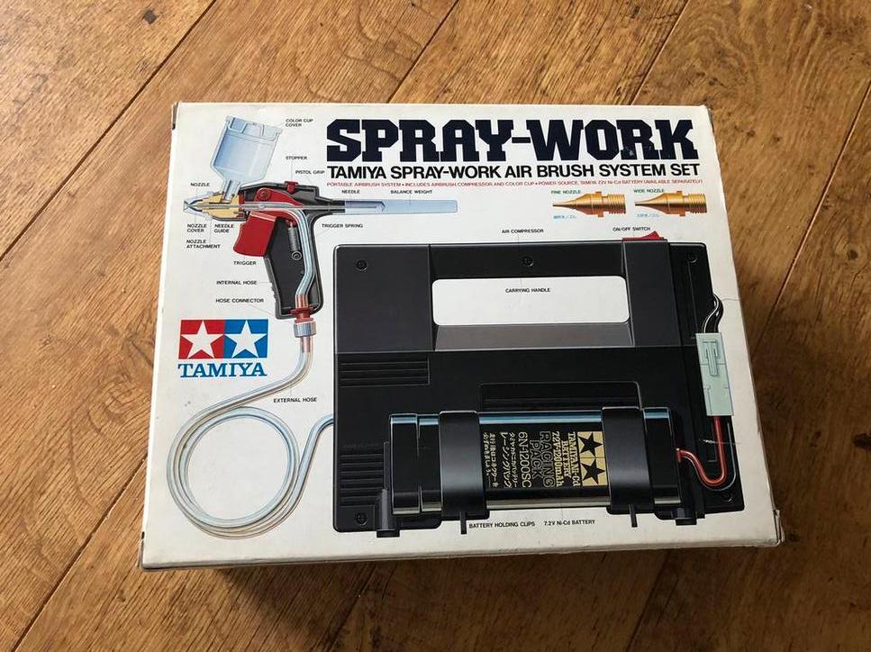 Tamiya Spray Work Airbrush Set 74501, Hobby en Vrije tijd, Ophalen of Verzenden, Nieuw