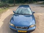 Volvo V70 2.4 D5 2002 Blauw, Voorwielaandrijving, 15 km/l, 1800 kg, Zwart