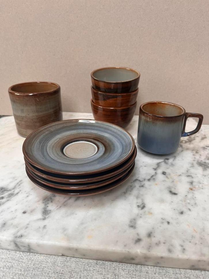 9-delige set Volendams aardewerk serviesgoed, Antiek en Kunst, Antiek | Keramiek en Aardewerk, Ophalen