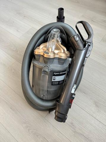 Dyson stofzuiger beschikbaar voor biedingen