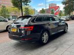 Skoda Superb Combi 2.0 TSI DSG 140Kw Navi Carplay Memory, Auto's, Stof, Euro 6, 1984 cc, Zwart
