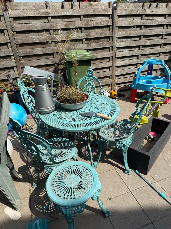 Gietijzeren Bistro Tuinset, Tuin en Terras, Tuinsets en Loungesets, Gebruikt, Tuinset, Overige materialen, 4 zitplaatsen, Eettafel