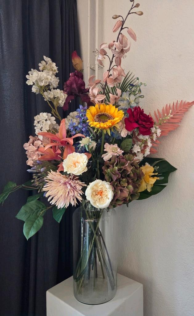 Groot vol boeket, plukboeket met zijden kunstbloemen, Huis en Inrichting, Woonaccessoires | Kunstplanten en Kunstbloemen, Zo goed als nieuw