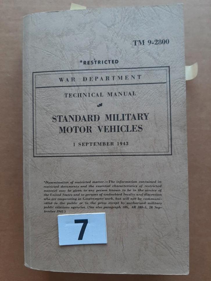 Jeep  dodge gmc  Standart Military Motor Verhicles, Verzamelen, Militaria | Tweede Wereldoorlog, Landmacht, Boek of Tijdschrift