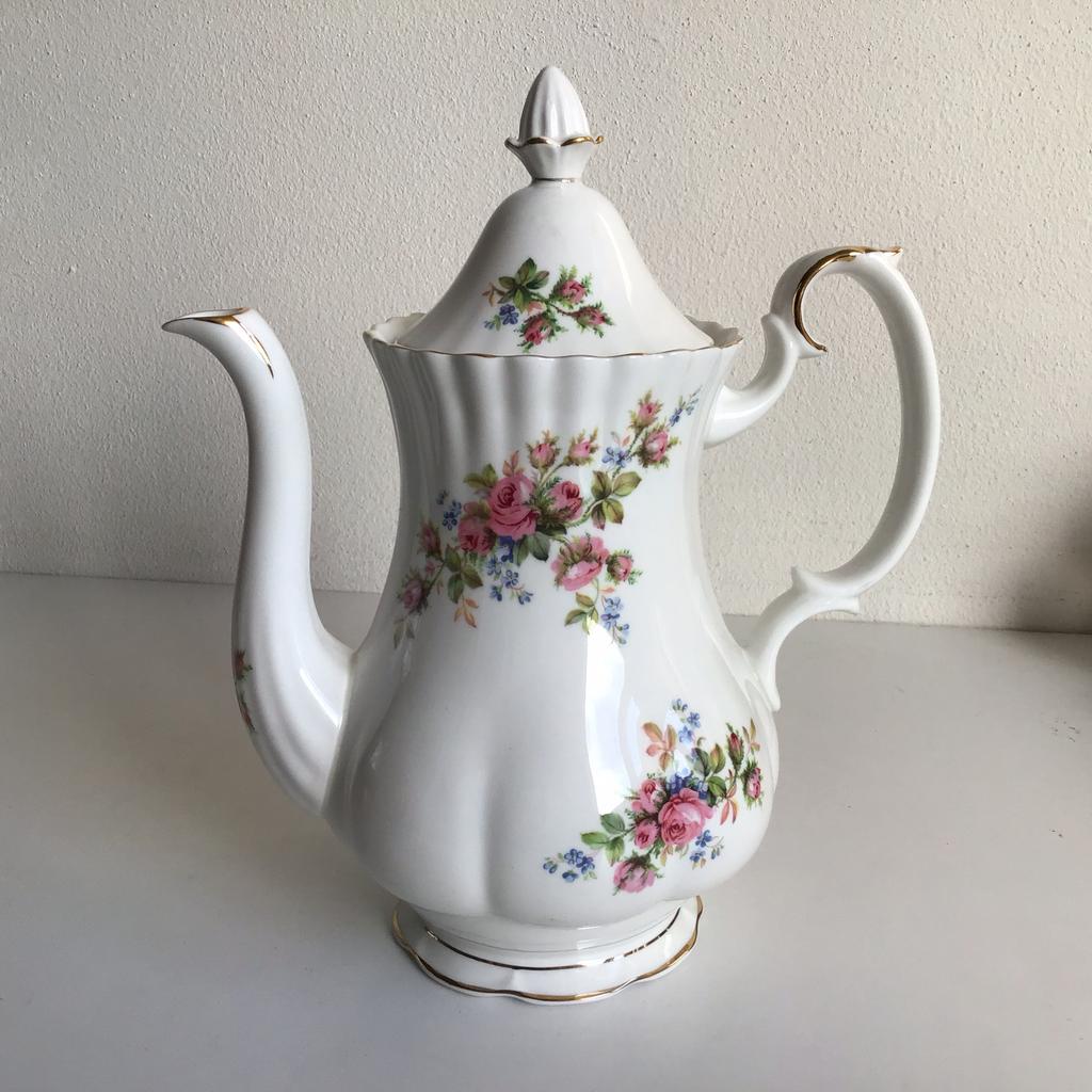Royal Albert Moss Rose koffiepot koffiekan theepot - NIEUW, Ophalen of Verzenden, Nieuw, Porselein