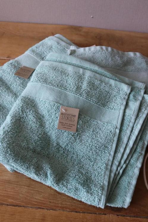 3 Walra handdoeken kleur mint, Huis en Inrichting, Badkamer | Badtextiel en Accessoires, Nieuw, Handdoek, Ophalen of Verzenden