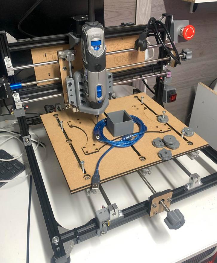CNC freesmachine met Dremel, Doe-het-zelf en Verbouw, Gereedschap | Freesmachines, Nieuw, Elektrisch, Overige soorten, Ophalen