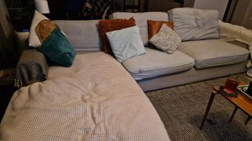 Gratis 3,5 zits loungebank - beschadigde bekleding