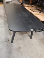 Stevige en zware massieve tafe  plaatsvoor 8 stoelen150 euro, Caravans en Kamperen, Ophalen of Verzenden, Nieuw