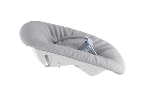 Te koop: Stokke Tripp Trapp Newborn Set met speelgoedhanger, Kinderen en Baby's, Kinderstoelen, Zo goed als nieuw, Hangstoel, Gordel(s)