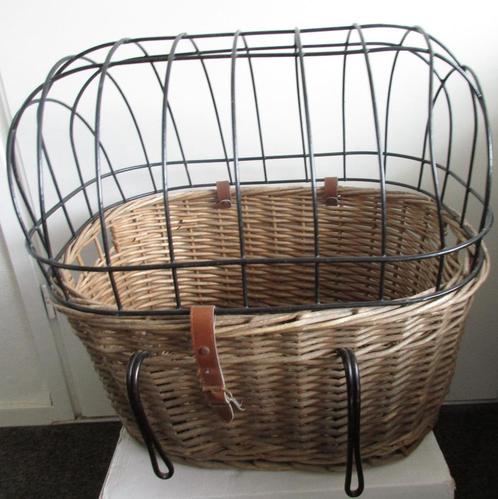 nette hondenmand of kattenmand met draadkoepel voor fiets, Dieren en Toebehoren, Honden-accessoires, Gebruikt, Ophalen of Verzenden