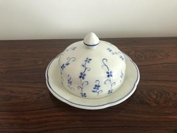 Torgau Margot servies ronde botervloot boterpot bloemen  beschikbaar voor biedingen