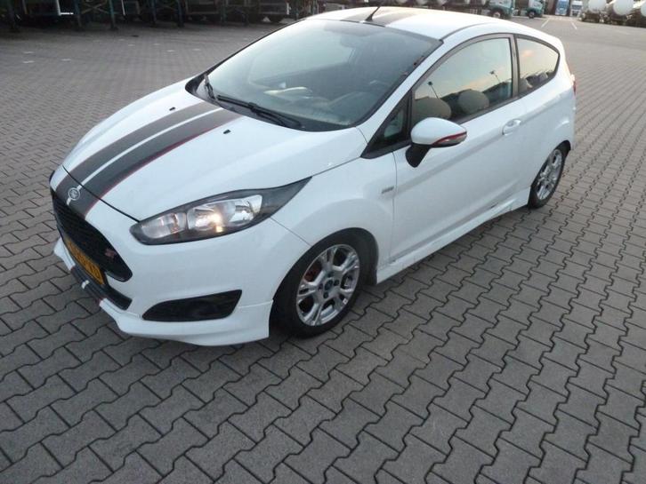 Ford Fiesta 1.25, Auto diversen, Schadeauto's, Ford, Handgeschakeld, Benzine, Hatchback, Wit