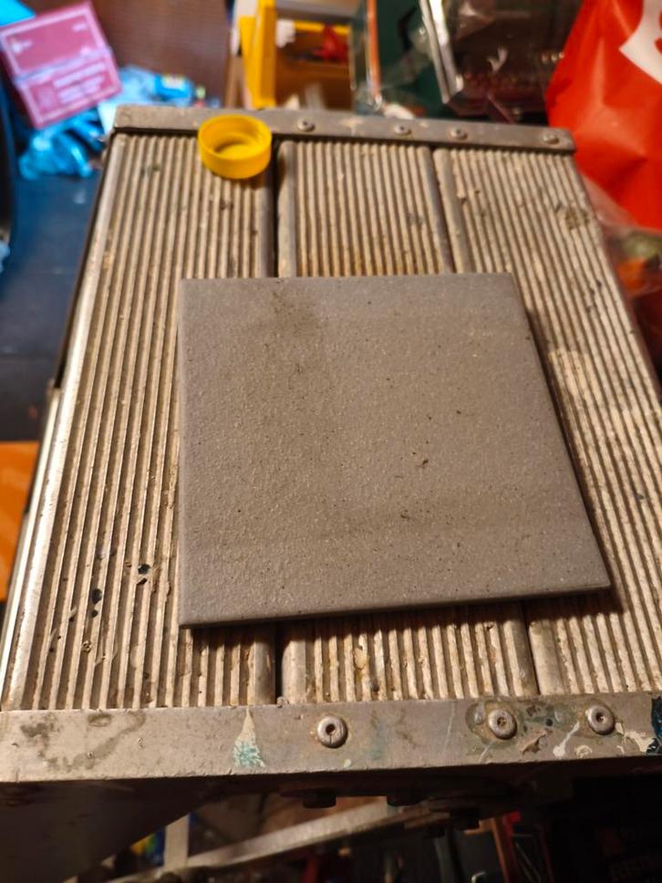 Gratis af te halen: Wand- en vloertegels, Doe-het-zelf en Verbouw, Tegels, Nieuw, Wandtegels, Keramiek, 20 tot 40 cm, 20 tot 40 cm