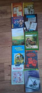 Handwerkboekjes - Vast Pakket, Ophalen of Verzenden, Gelezen, Scrapbooking en Knutselen