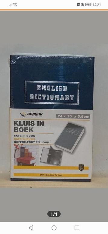 Nieuwe boekkluis, vermomd als een Engels woordenboek.  beschikbaar voor biedingen