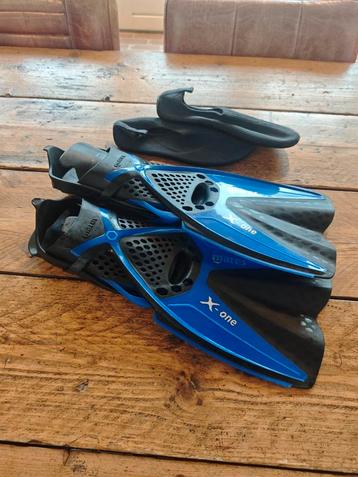 Mares X-one vinnen & Tribord waterschoentjes beschikbaar voor biedingen