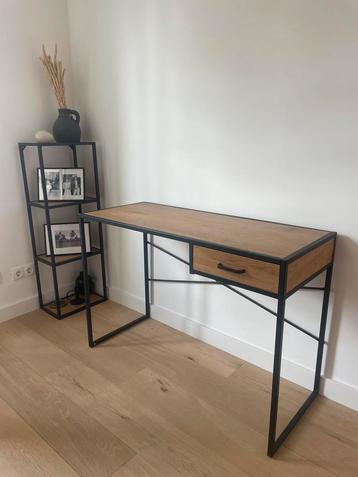 Bureau met kastje - Hout & Staal beschikbaar voor biedingen