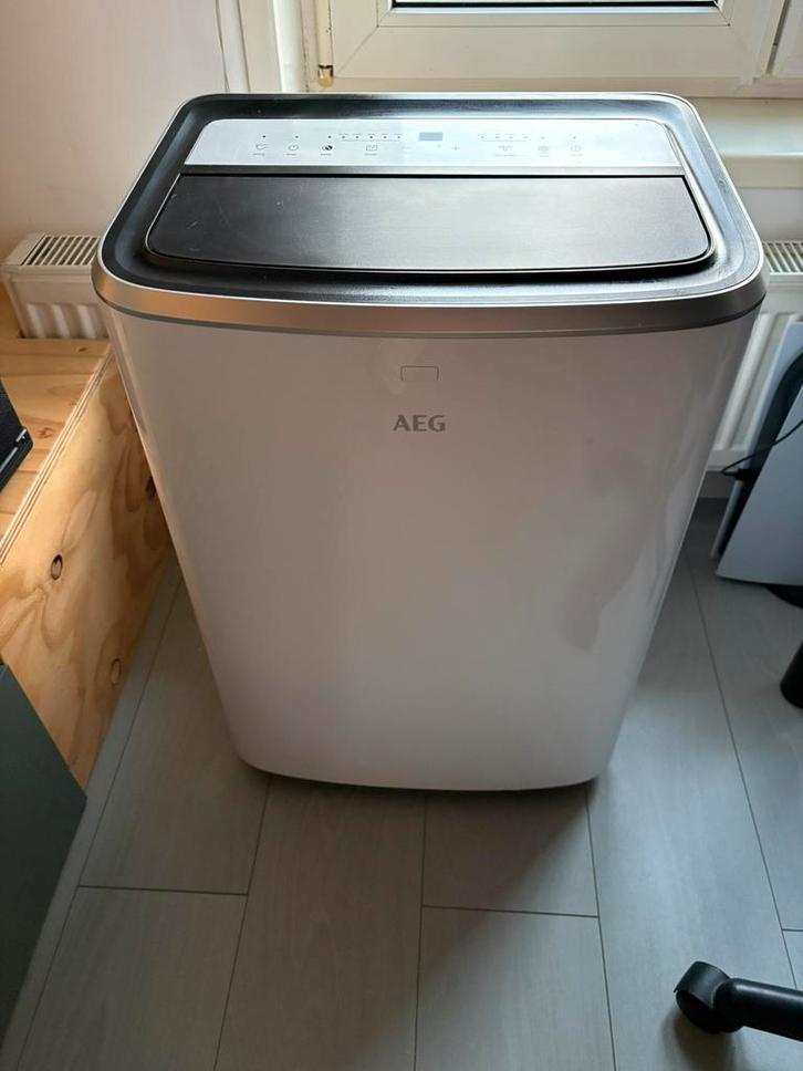 Mobiele airco van het merk AEG 12000btu tot 40m2, Witgoed en Apparatuur, Airco's, Zo goed als nieuw, Mobiele airco, Minder dan 60 m³