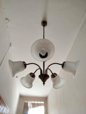 2 hanglampen beschikbaar voor biedingen