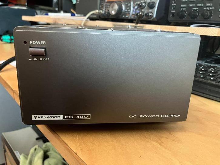 Kenwood PS-430 voeding, Telecommunicatie, Zenders en Ontvangers, Gebruikt, Zender en Ontvanger, Ophalen