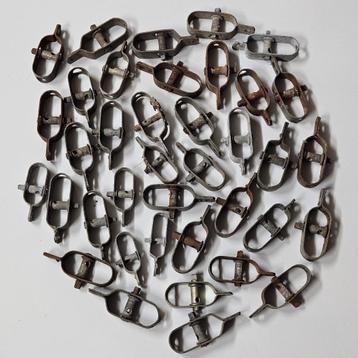 38 stuks draadspanners beschikbaar voor biedingen