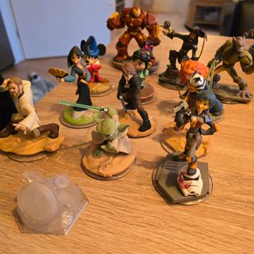 Disney infinity poppetjes beschikbaar voor biedingen