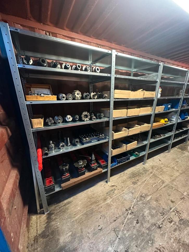 Grote partij draai en frees gereedschap freesbank, Zakelijke goederen, Machines en Bouw | Metaalbewerking, Ophalen