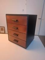 Vintage Houten Ladekast nachtkastje met 4 Laden, Huis en Inrichting, Ophalen, Minder dan 50 cm, Gebruikt, Vintage