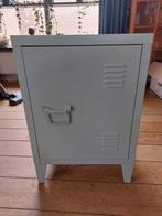 Stoer locker/nachtkastje van metaal, Huis en Inrichting, Ophalen, Zo goed als nieuw, Metaal of Aluminium, Minder dan 45 cm