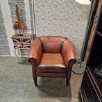 Originele Chestefield Club Chair Antiek Bruin, Huis en Inrichting, Fauteuils, Ophalen of Verzenden, Zo goed als nieuw, 75 tot 100 cm